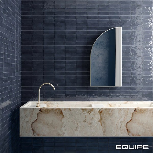 product2/equipe/coco/equipecocobluenightglossbath2