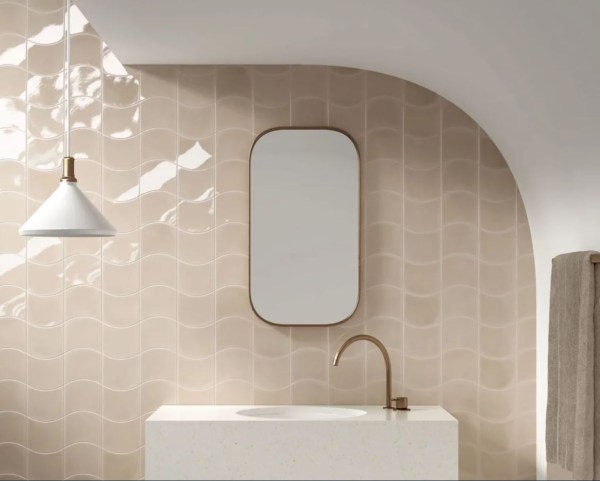 product2/equipe/wave/equipewaveoldcreamgloss1